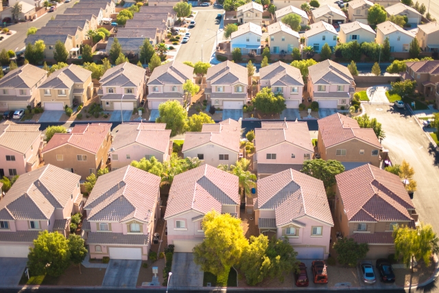 【もう引っ越したい…】戸建てを買って後悔。最適な解決策とは